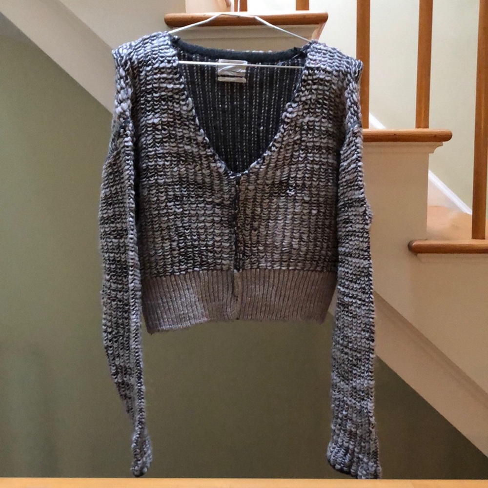 Grey/black sweater